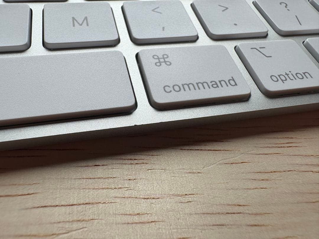 h*e様 Apple Magic Keyboard with Touch ID