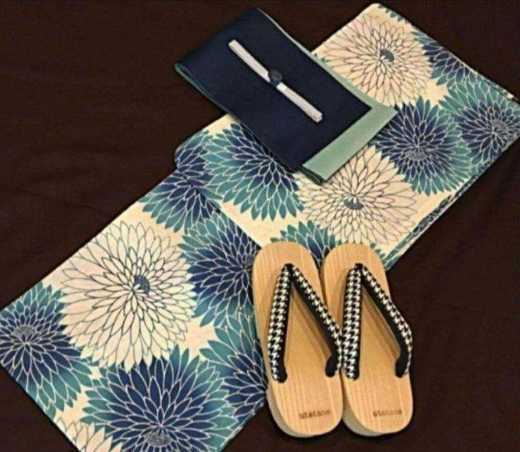 【雑誌掲載】上品高貴な丸菊づくし涼し流水色浴衣◆新品　呉服店購入 大正ロマン