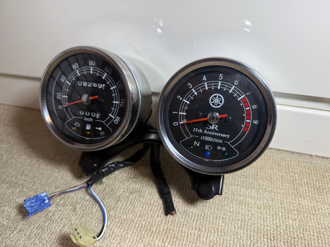 【限定モデル】SR400 35周年記念モデル 純正メーター&タコメーター