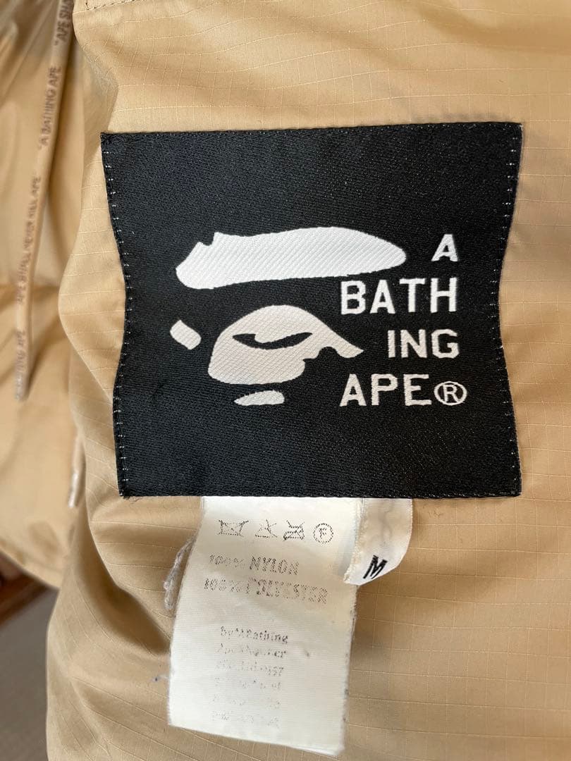 A BATHING APE カモフラ ダウンジャケット 【ジャンク品】