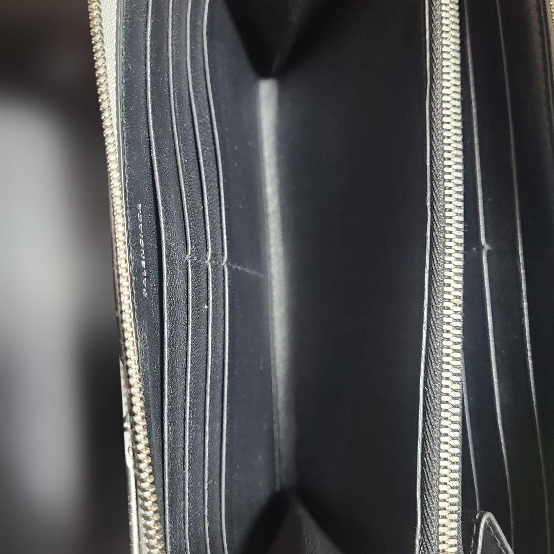 ⭐クリスマス限定値下げ　正規品　BALENCIAGA 長財布　⭐
