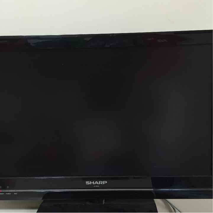 交渉次第でお安くします。テレビ、SHARP