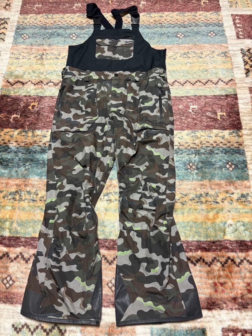 ボルコムGORE-TEX ジャケット　GORE-TEXビブパンツ　セット