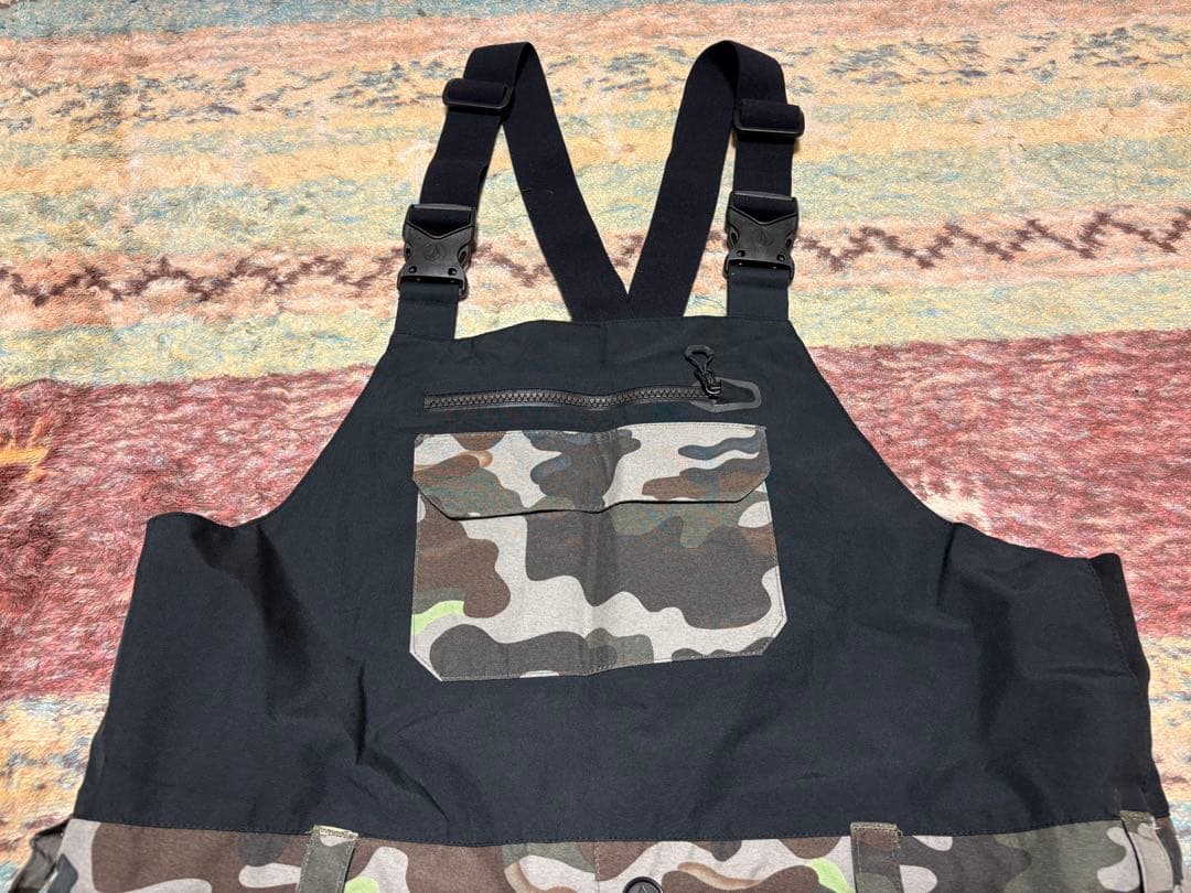 ボルコムGORE-TEX ジャケット　GORE-TEXビブパンツ　セット