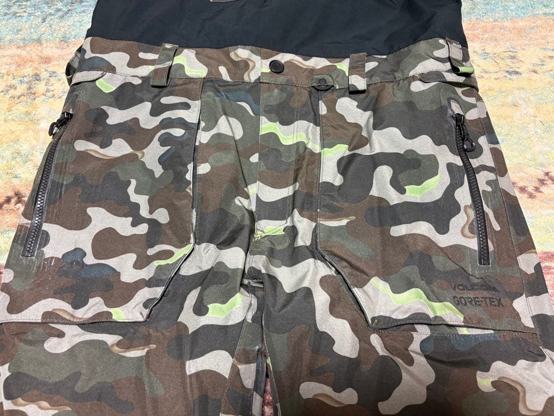 ボルコムGORE-TEX ジャケット　GORE-TEXビブパンツ　セット
