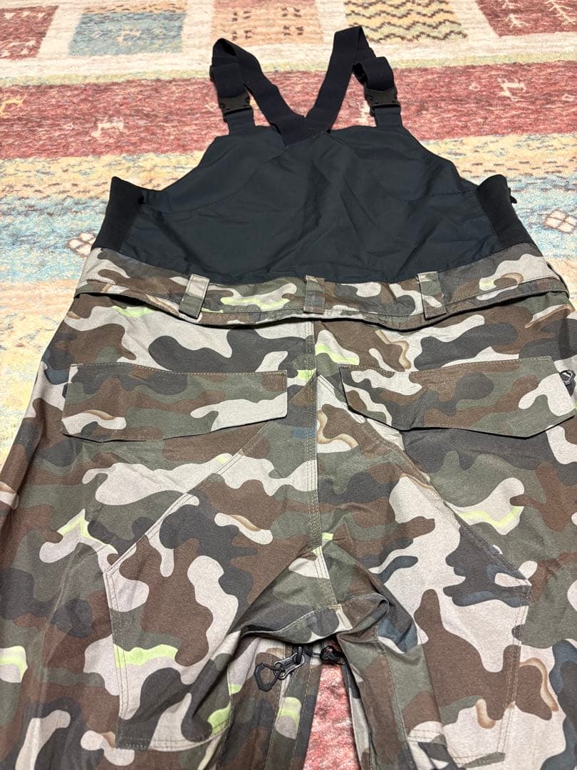 ボルコムGORE-TEX ジャケット　GORE-TEXビブパンツ　セット