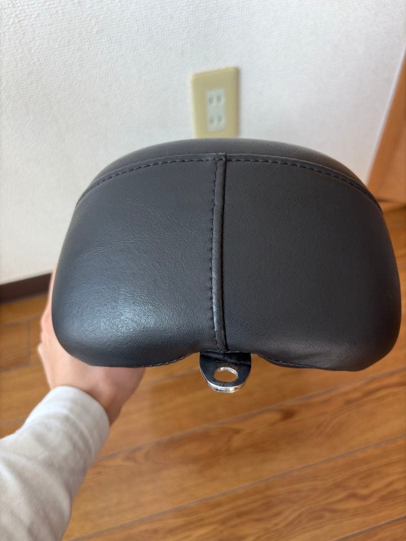 【SALE】スポーツスター　リジスポ　XLH 純正シート　〜03まで