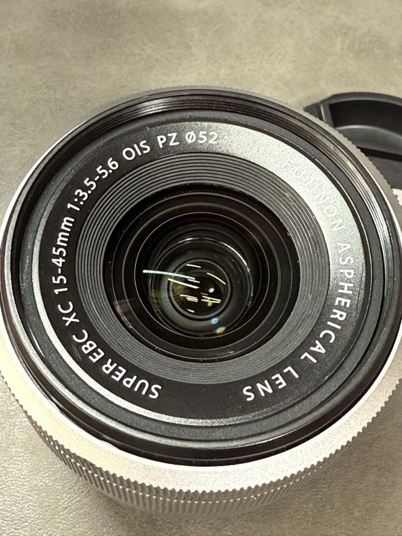 FUJIFILM XC15-45mm F3.5-5.6 OIS PZ シルバー