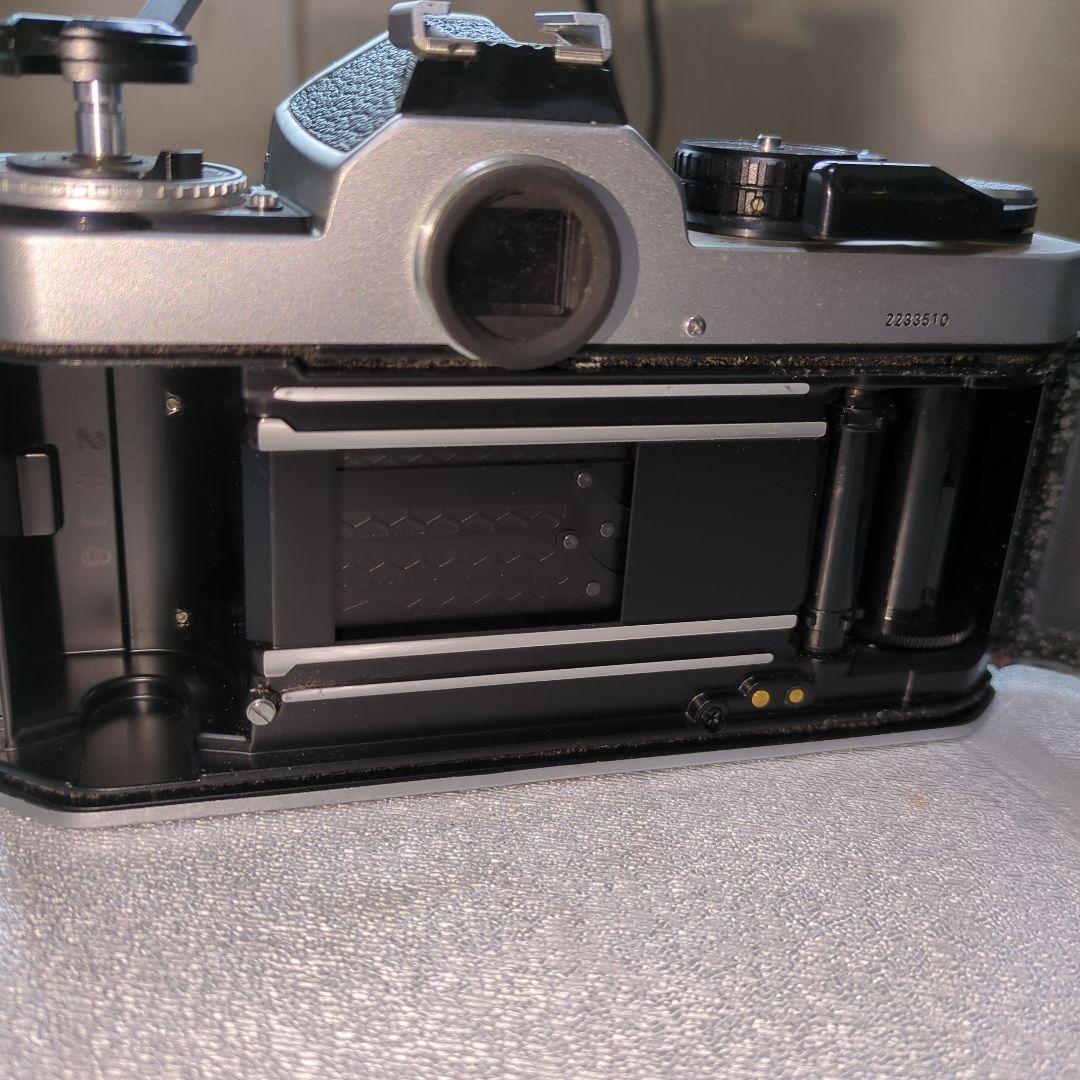 Nikon FE2 一眼レフカメラ シルバー　+レンズ+ケース