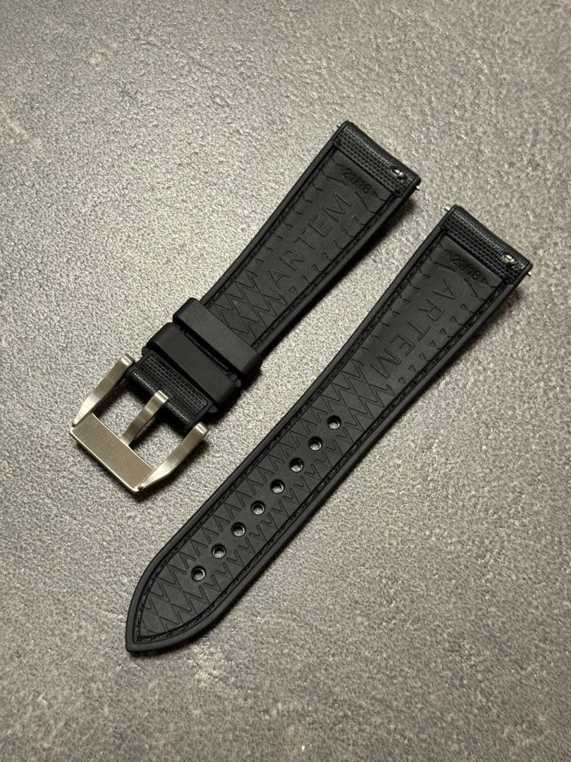 charm&moka60　ARTEM ハイドロフレックス 21mm