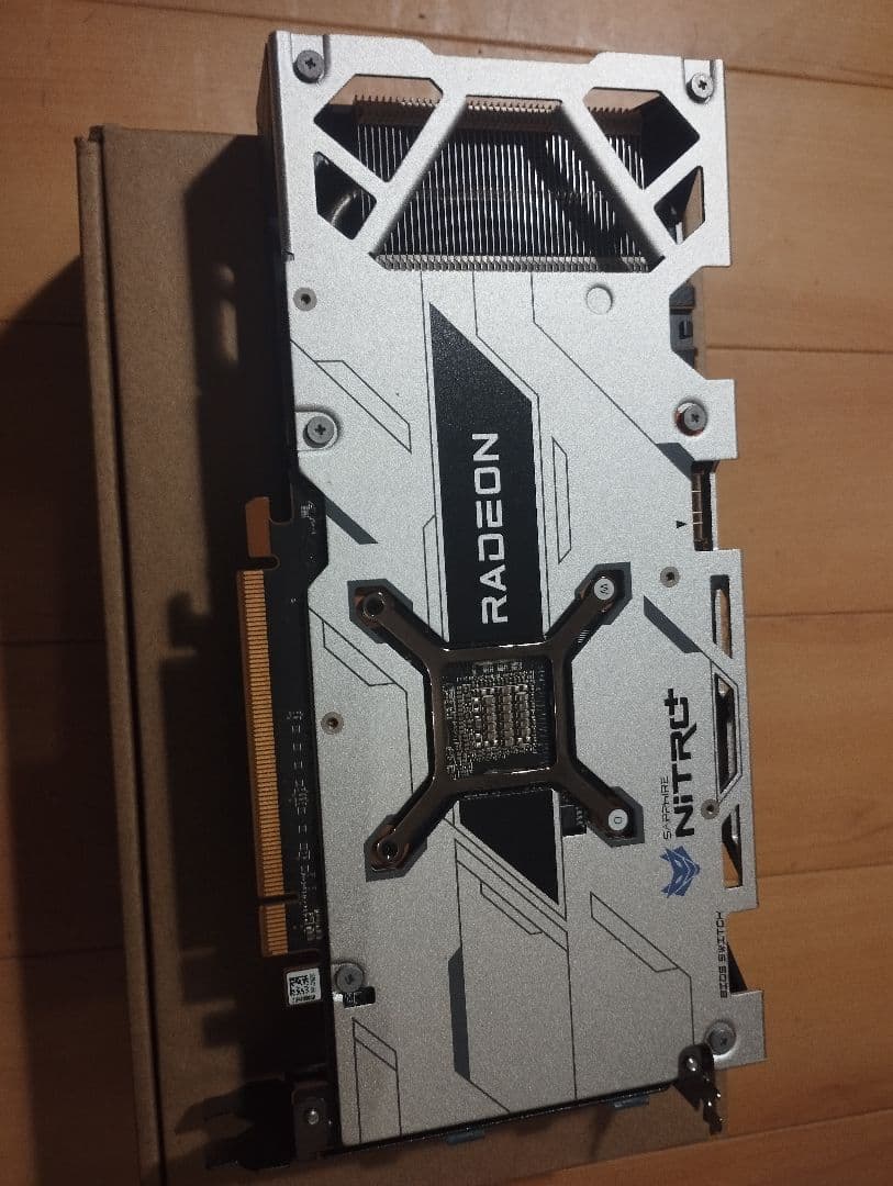 グラフィックボード・グラボ・ビデオカード Sapphire Radeon RX 6600 XT 8GB