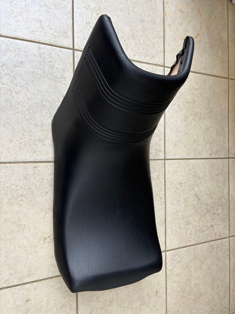 カワサキ GPZ250R 【新品未装着】純正シートとサイドカバー計4点