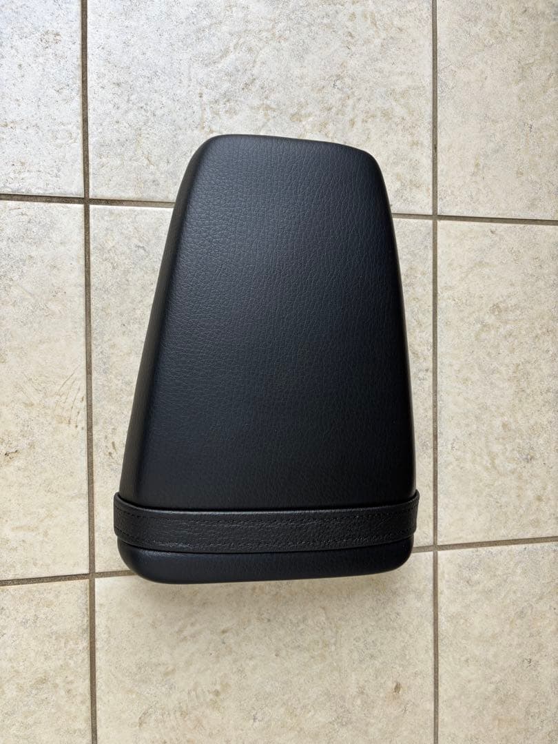 カワサキ GPZ250R 【新品未装着】純正シートとサイドカバー計4点