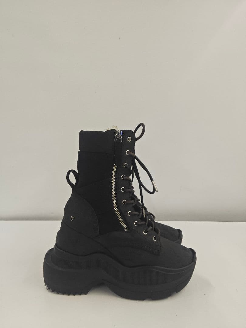 YELLO BAISEN SHORT BOOTS　Sサイズ　完売　芸能人多数