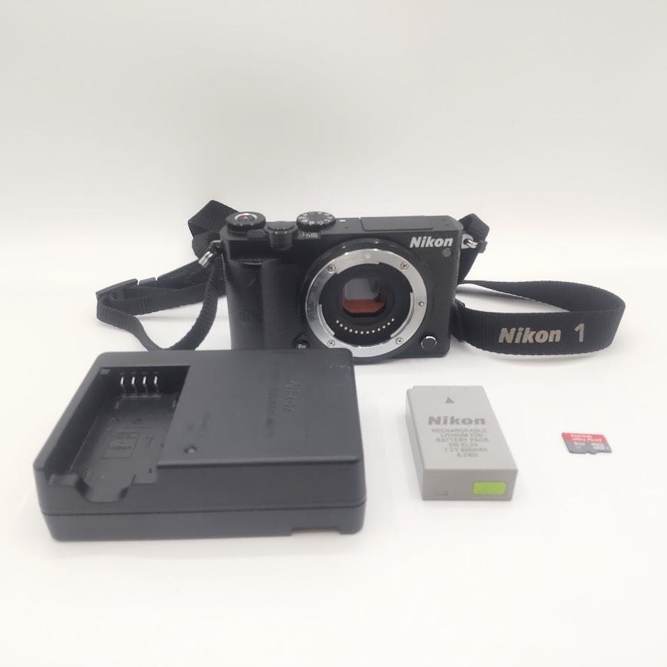 ★撮影3459枚★ Nikon ニコン Nikon1 J5　ボディ 一眼