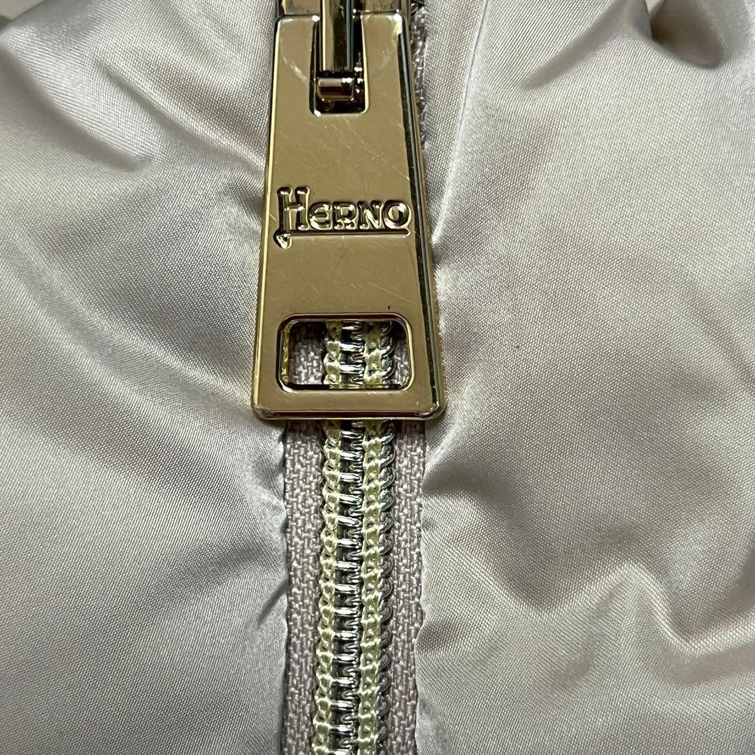 HERNO（ヘルノ）ダウンジャケット/38/ベージュ