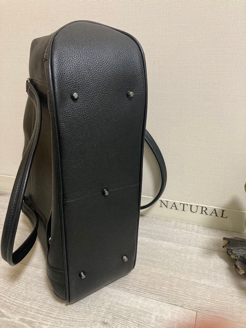 【新春セール】ブルーシンシア本革トートバッグ ブラック