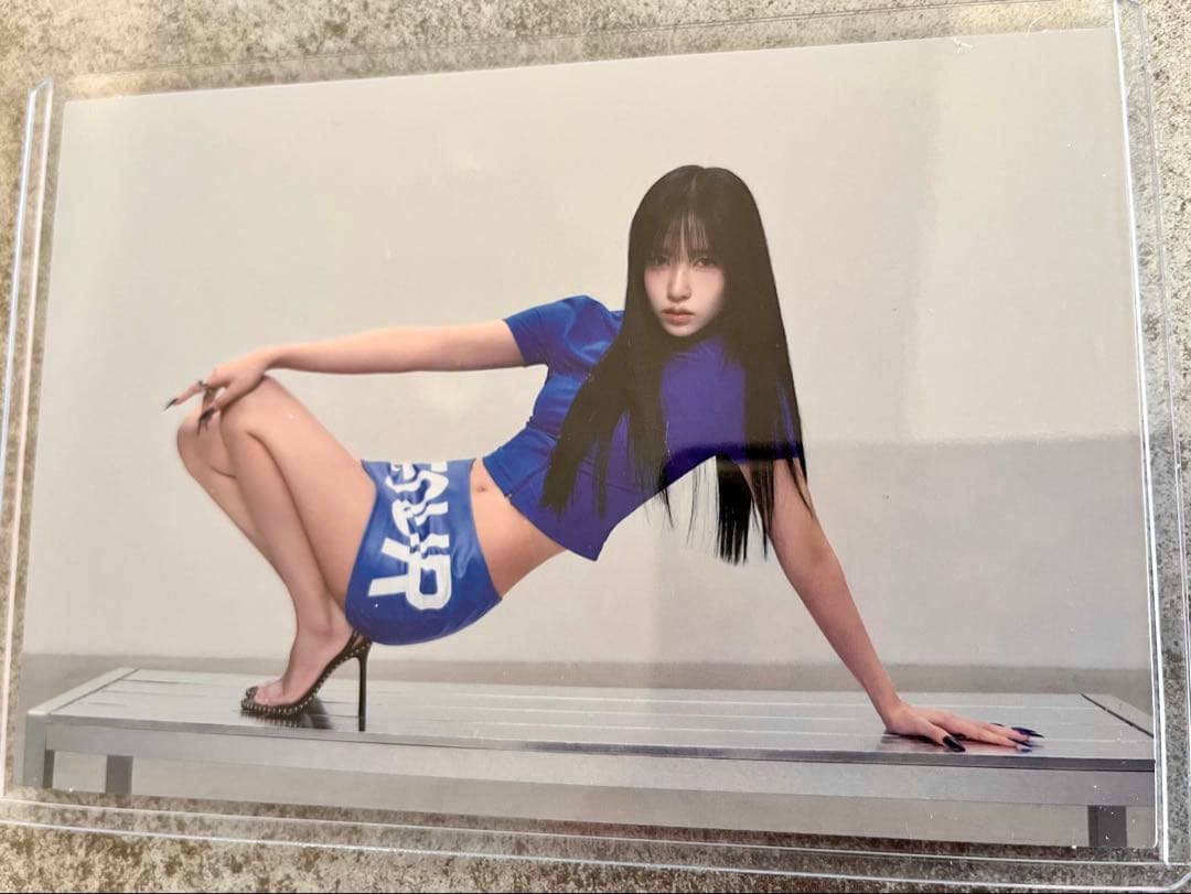 TWICE ミナ THIS IS FOR US盤 直筆サイン ポスカード トレカ