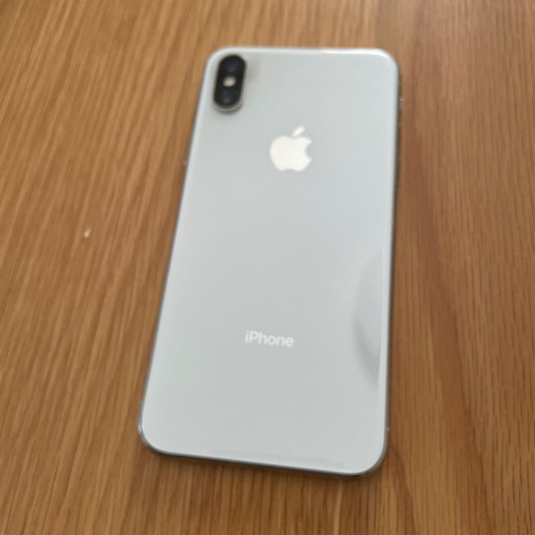 Apple iPhone X シルバー 5.8インチ 本体