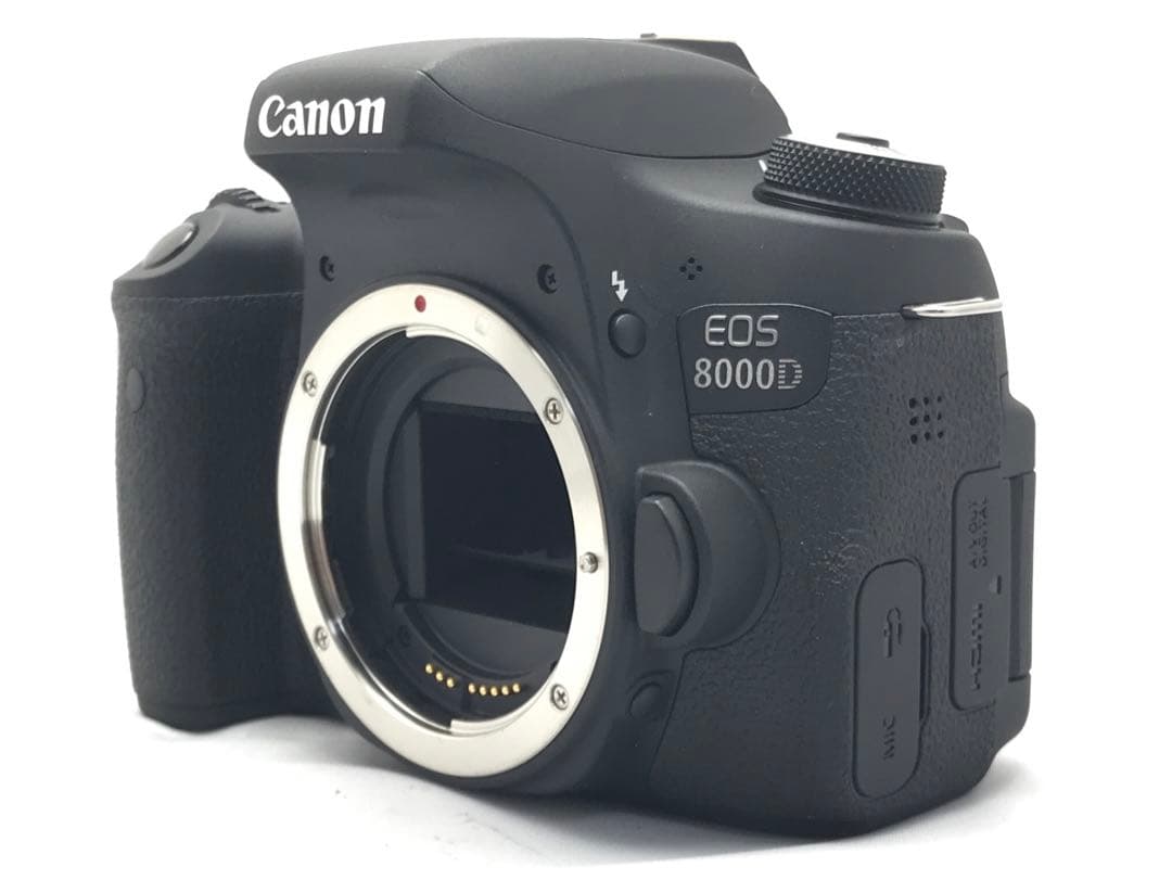 ショット数4000の極美品！Canon EOS 8000D Wレンズキット♪