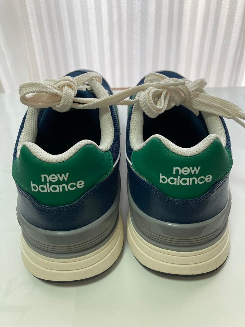 ゴルフシューズ　レディース　ニューバランス