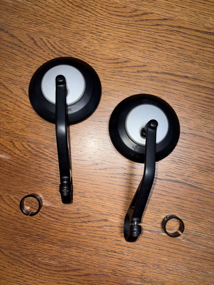 トライアンフ　triumph　純正　バーエンドミラー　左右セット