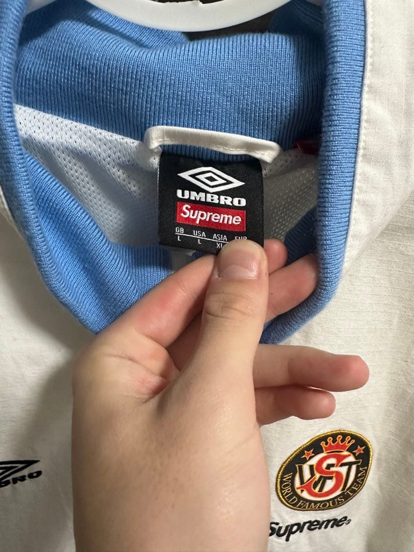 supremeナイロンジャケット