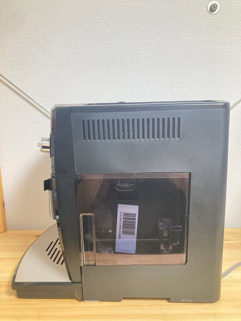 ☆ 美品！！ DeLonghi ESAM03110B デロンギ コーヒーマシン