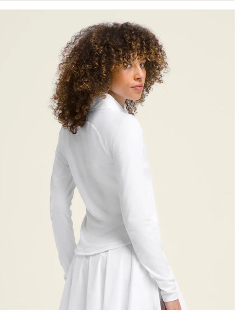 ウィルソン　オールデイハーフジップ　ホワイト