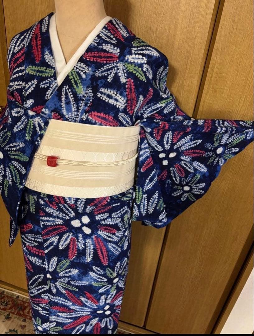有松鳴海絞り浴衣　藍染タイダイ 大輪の花火？合わせ縫絞、小帽子絞　浴衣単品