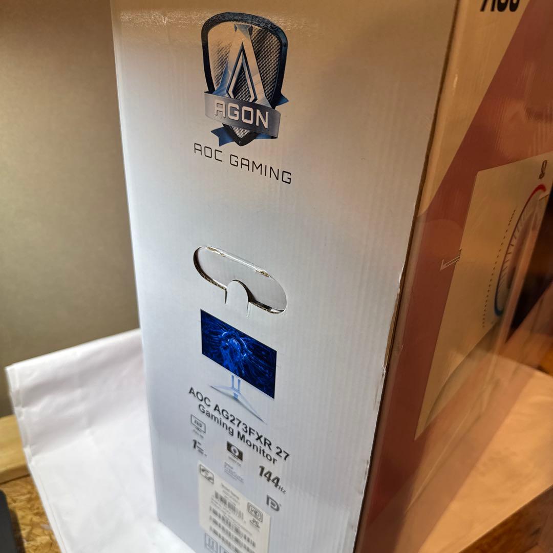 AOCゲーミングモニター　AG273FXR/11 27インチ　ホワイト　ピンク