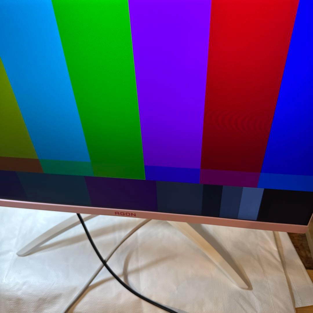 AOCゲーミングモニター　AG273FXR/11 27インチ　ホワイト　ピンク