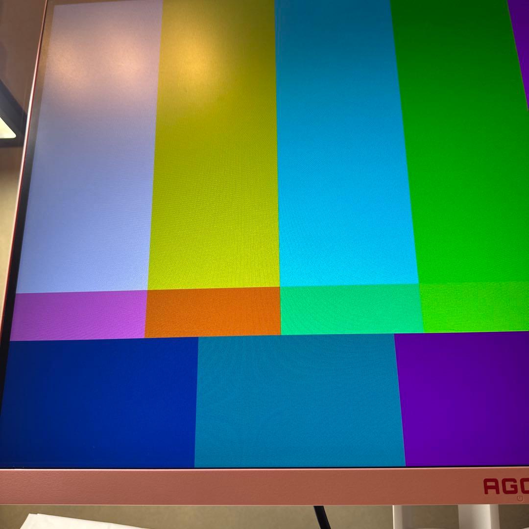 AOCゲーミングモニター　AG273FXR/11 27インチ　ホワイト　ピンク