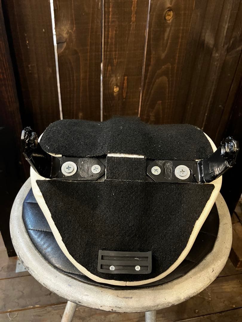 ジャズ50 ￼JAZZ50 シート　白　黒カバー付き　2way 白黒