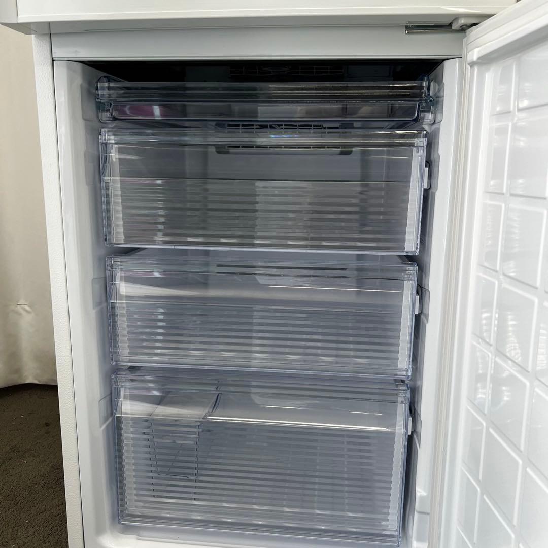 ★127 冷蔵庫　シャープ 大容量　白　安い　中古　同棲　一人暮らし　設置無料