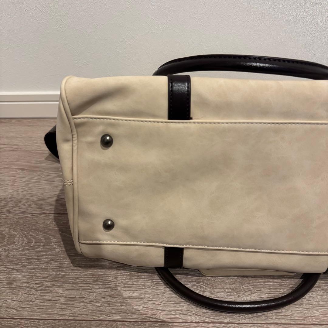 tinajojun ショルダー付き トラベルバッグ　アイボリー