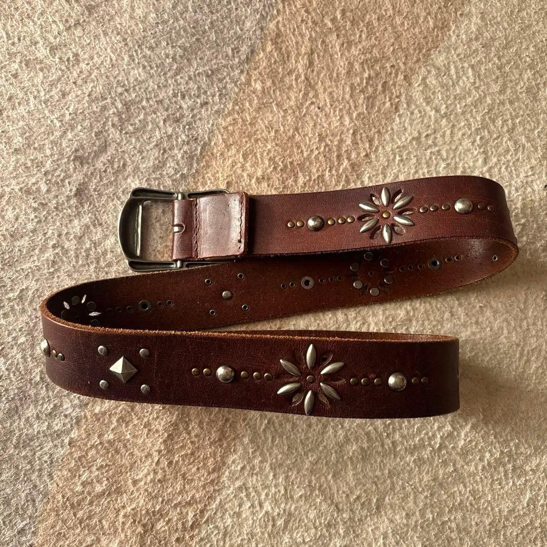 美品 本革　スタッズベルト　ターコイズフラワー レザー ベルト