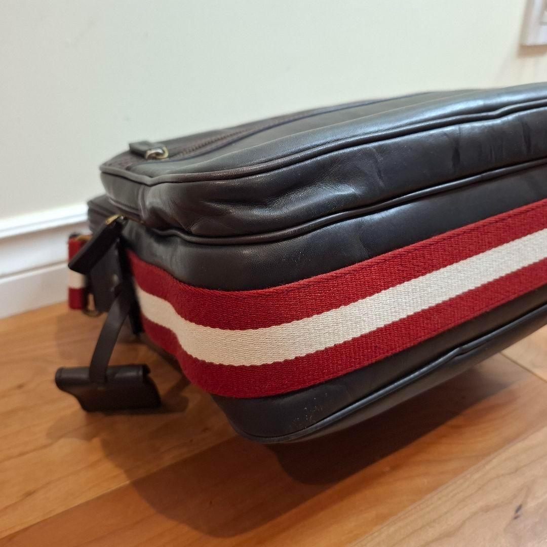 【バリー】本革レザー トレインスポッティング ショルダーバッグ メッセンジャー