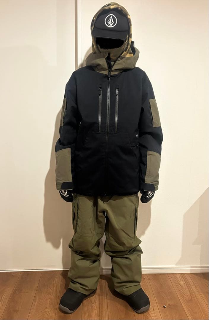 値下げVOLCOM V.CO WFO BAGGY PANT 上下セット　Mサイズ