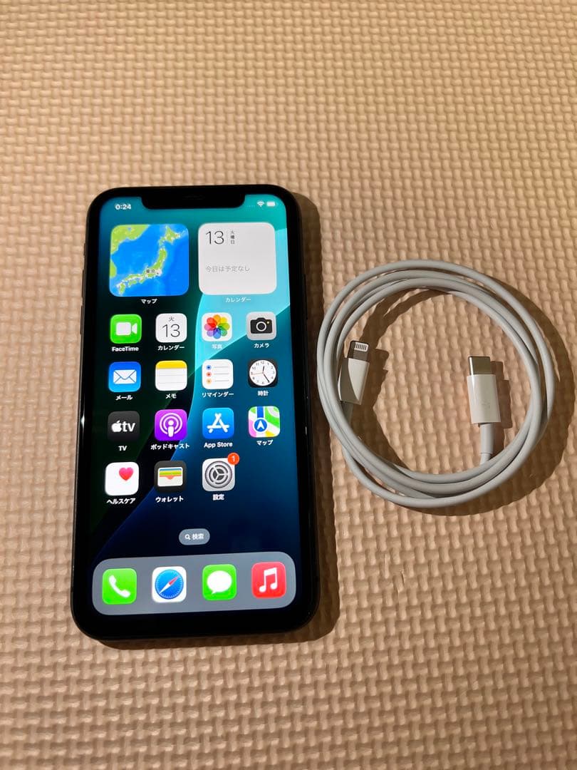 iPhone 11 64GB ブラック 本体 SIMロック解除