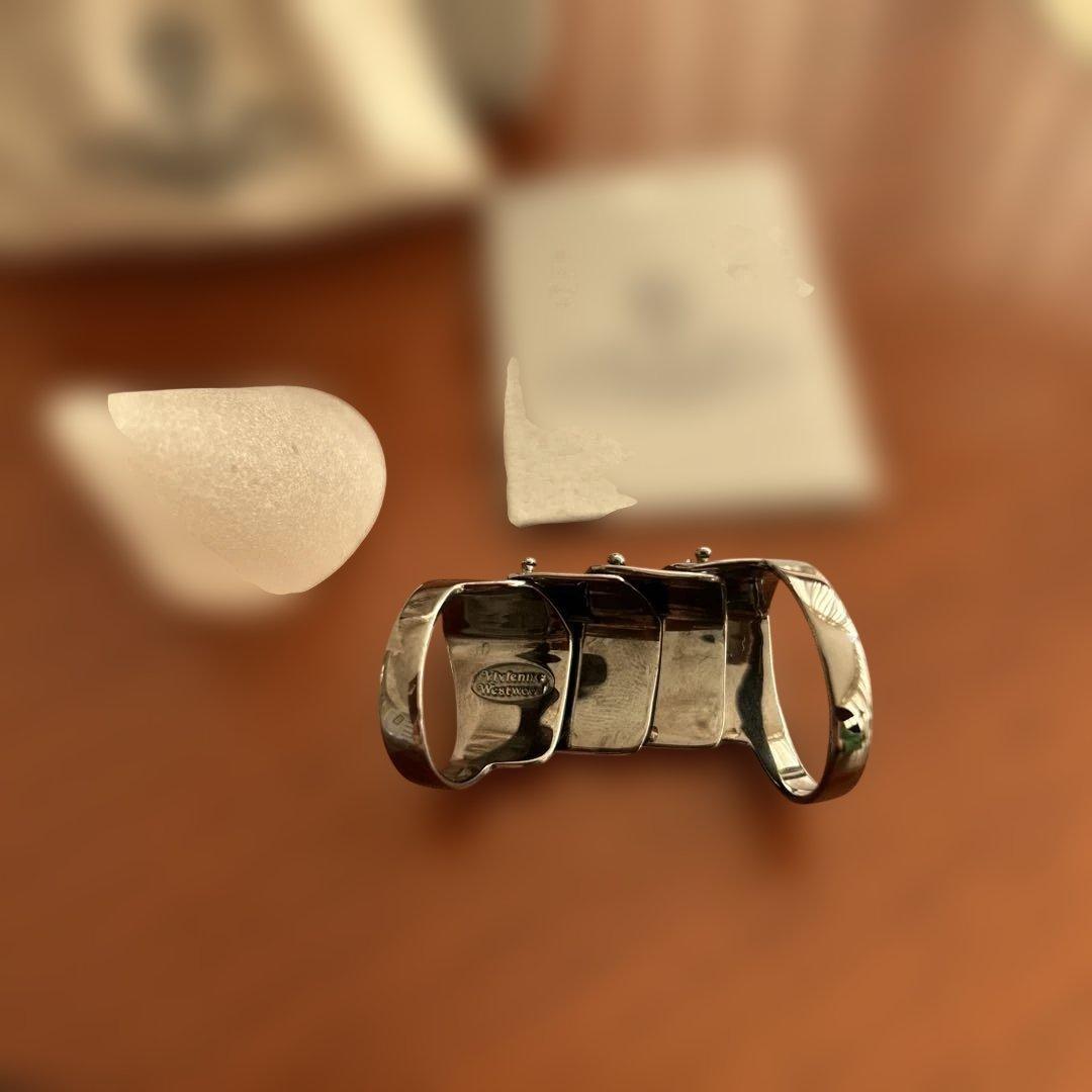 美品　ヴィヴィアンウエストウッド アーマーリング Ｌサイズ