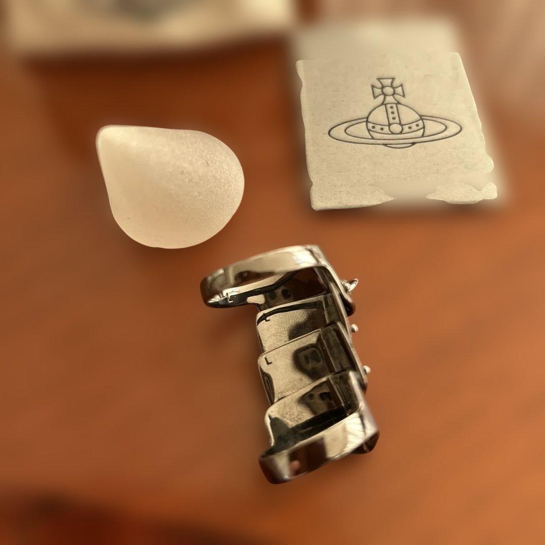 美品　ヴィヴィアンウエストウッド アーマーリング Ｌサイズ