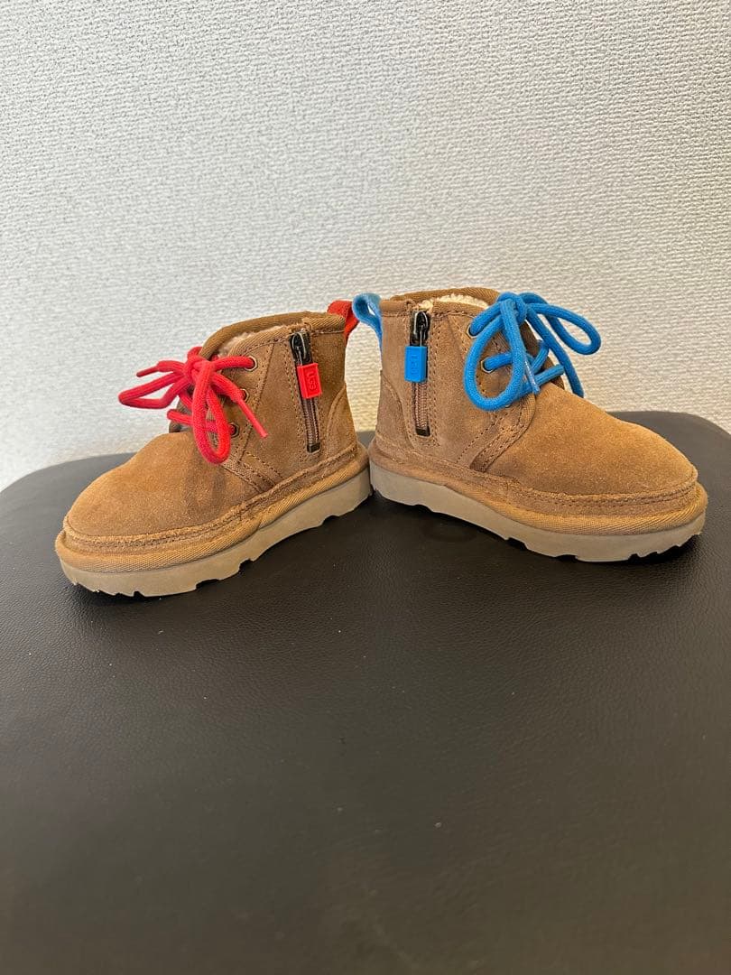 UGGキッズムートン14.5cm/チェスナット/限定セサミストリートコラボブーツ