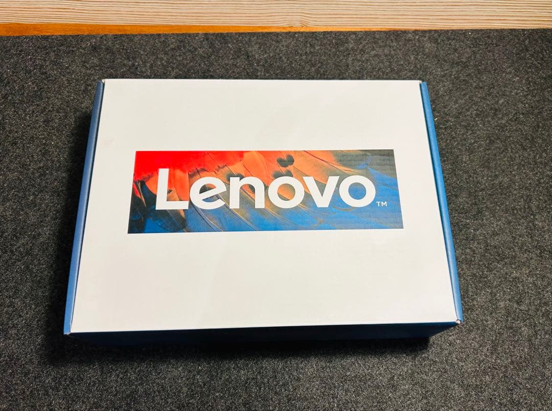 lenovo IdeaPad D330 2-in-1 タブレットPC未使用