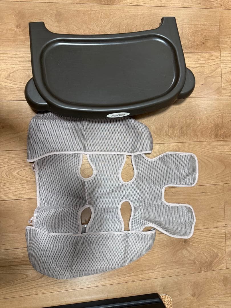 Aprica　ハイローチェア　ユラリズムオート プラス HIDX