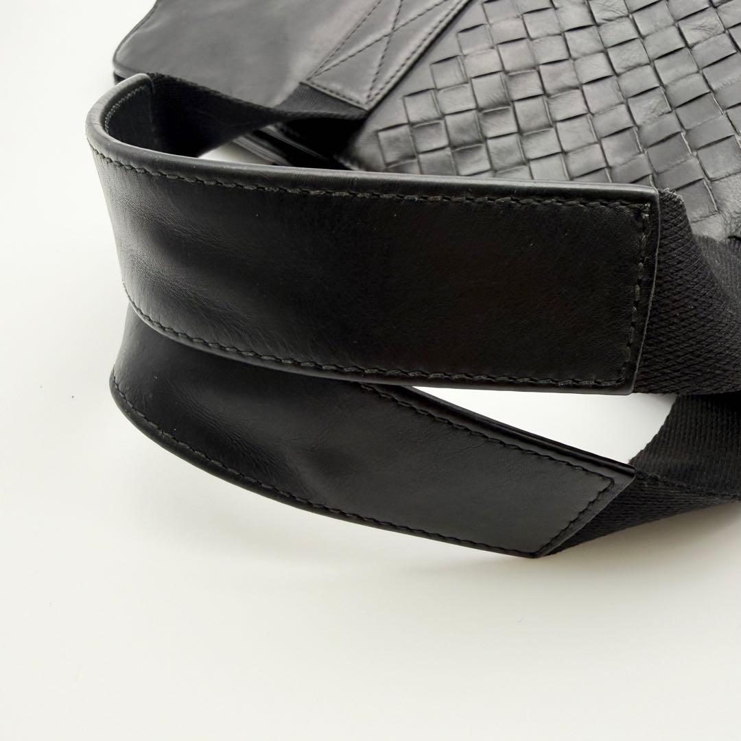 ボッテガヴェネタ イントレチャート ブリーフケース 黒 A4 PC可