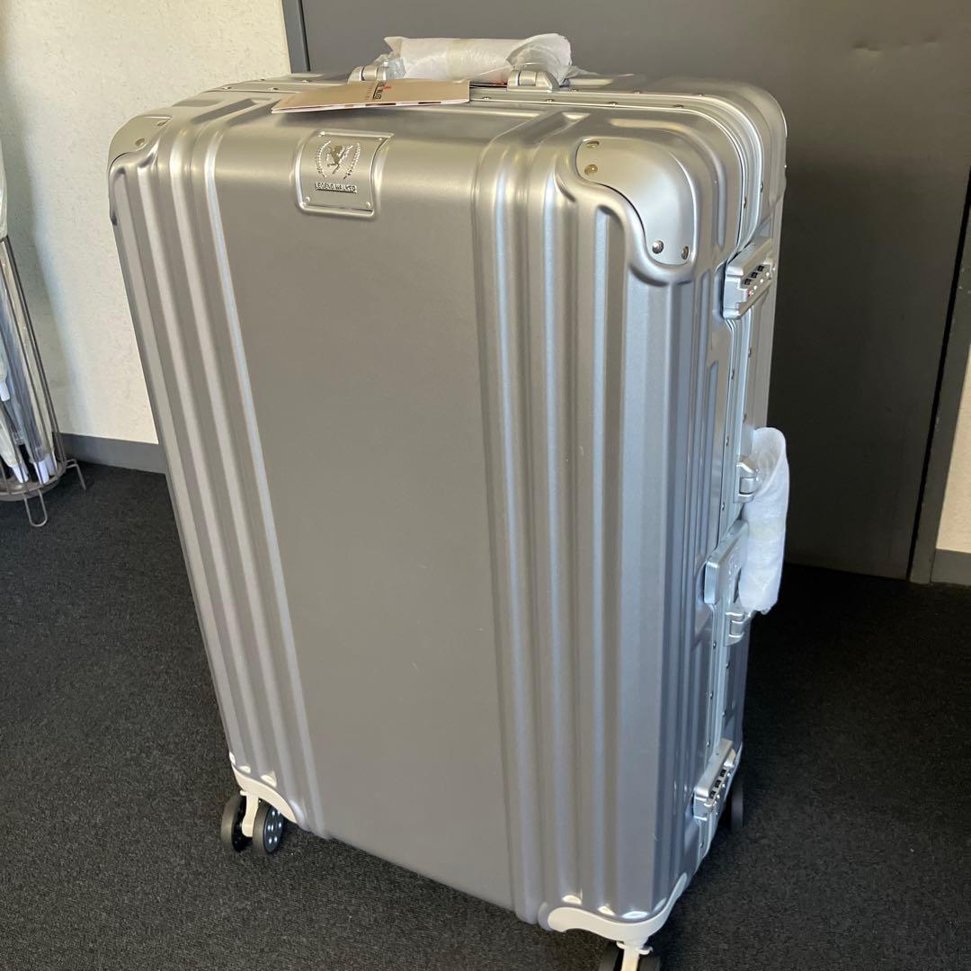 スーツケース XL アルミフレーム シルバー