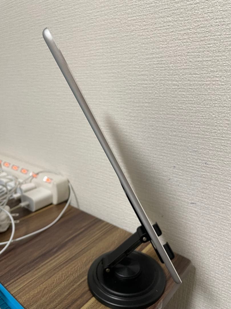 【即日発送】iPadAir2 シルバー 128GB