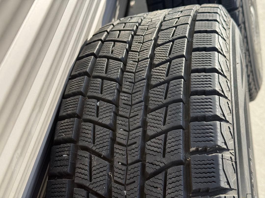 群馬県前橋市内引取225/65R17 スタッドレス　ホイールセット
