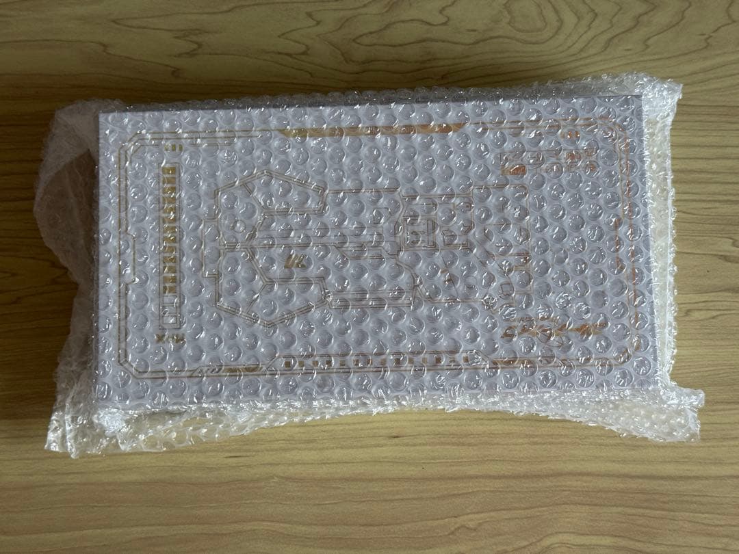 ブルーアーカイブ モバイルバッテリー（光の剣：スーパーノヴァ）